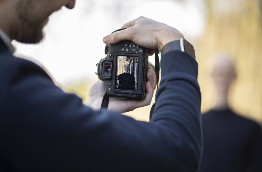 De Kracht van Beelden: Versterk Employer Branding en Corporate Identity